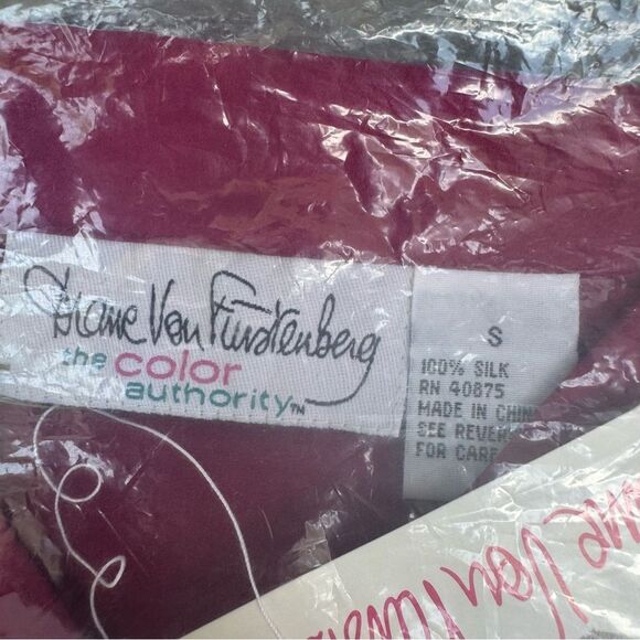 Diane Von Furstenberg magenta Blouse - Picture 4 of 6